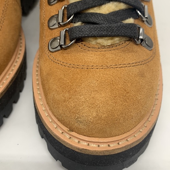 Urban Outfitters Bailey Sherpa Hiker Boots Brown 7 Casual Lumberjack Cabin Cozy - Picture 14 of 15